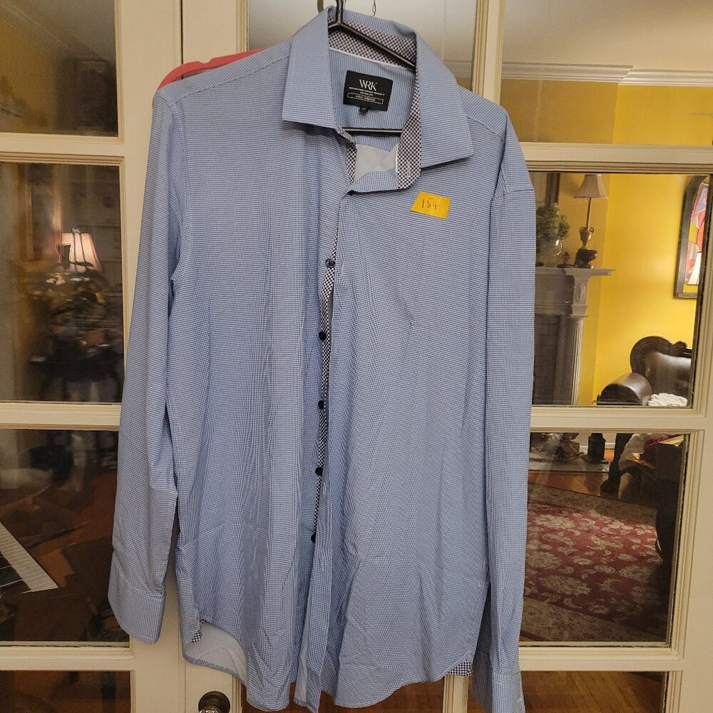 Women's blouse: checkered pattern and sleek black buttons 4 way stretch